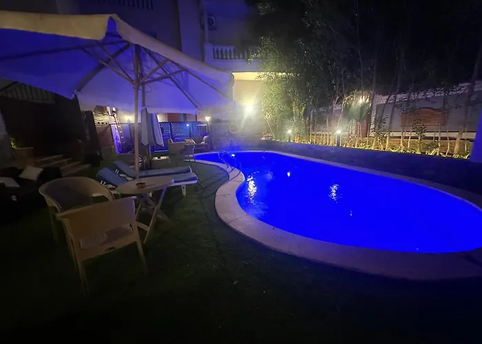 Interstar Luxury *