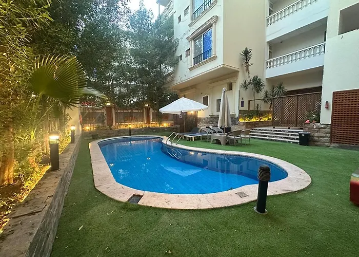 Interstar Luxury *