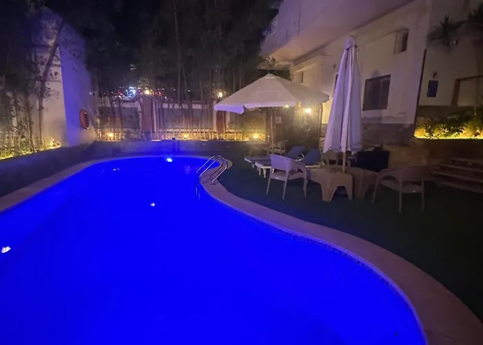 Interstar Luxury *